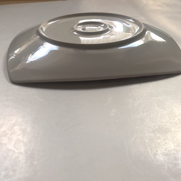 Coventry Antoinette Red Square Porcelain China Plate - Picture 3 of 9